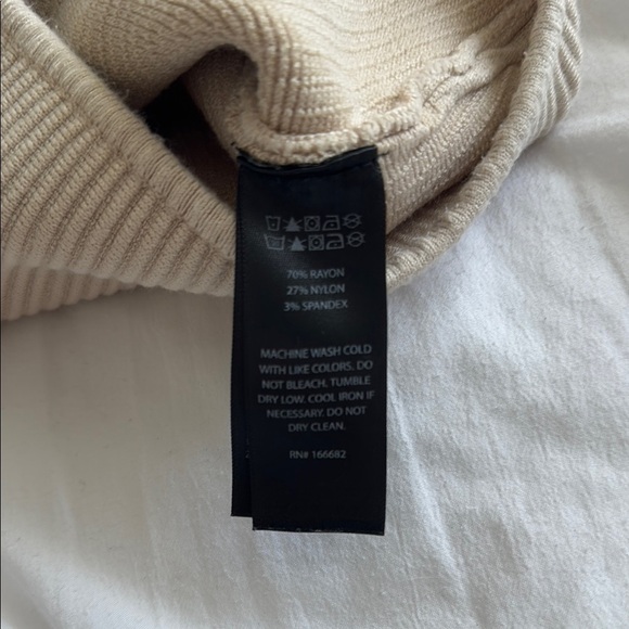 House of Harlow 1960 Cream Ribbed Tank Top - Picture 6 of 6